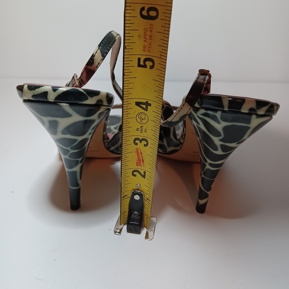 Kate Spade Open Toe Strappy D'orsey Giraffe Leather Print Heels Size 10B see pic - Picture 7 of 9